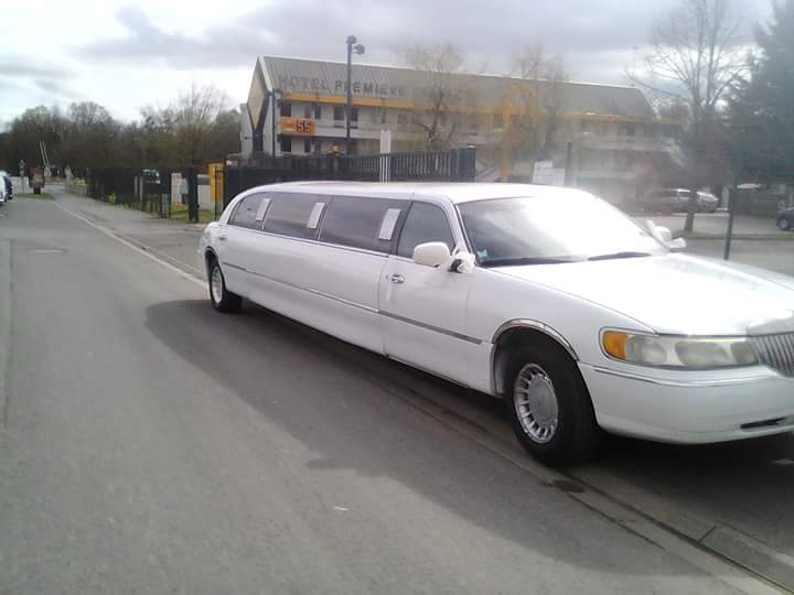 decoration de voiture et table de mariage 